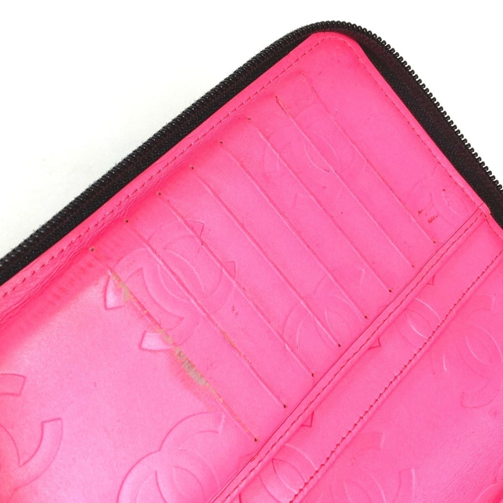 CHANEL Authentic Black Leather Logo Wallet - Picture 13 of 16